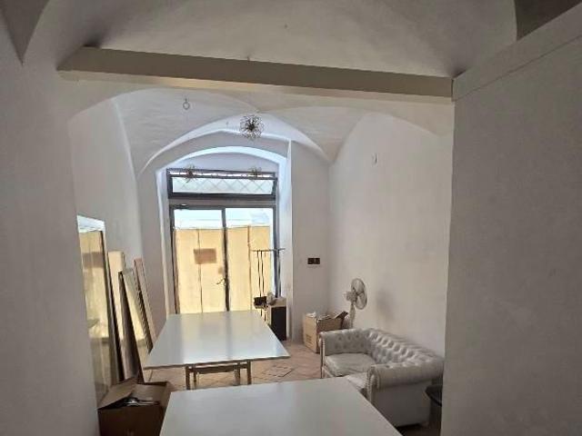 Locale Commerciale in affitto a San Pantaleo, Pistoia