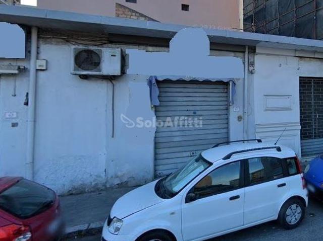 Locale Commerciale in affitto a Calabria, Reggio Calabria