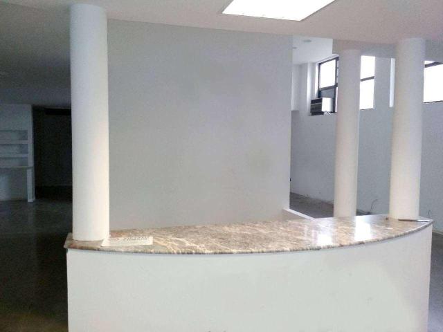 Locale Commerciale in affitto a Re, Reggio Emilia