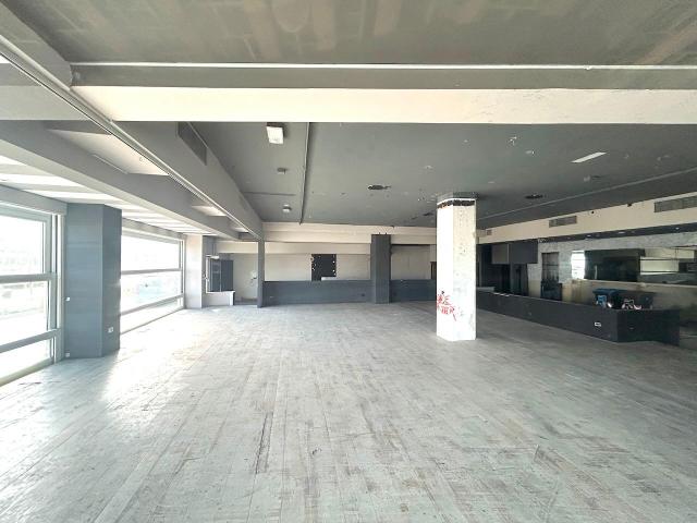 Locale Commerciale in affitto a Alba, Riccione