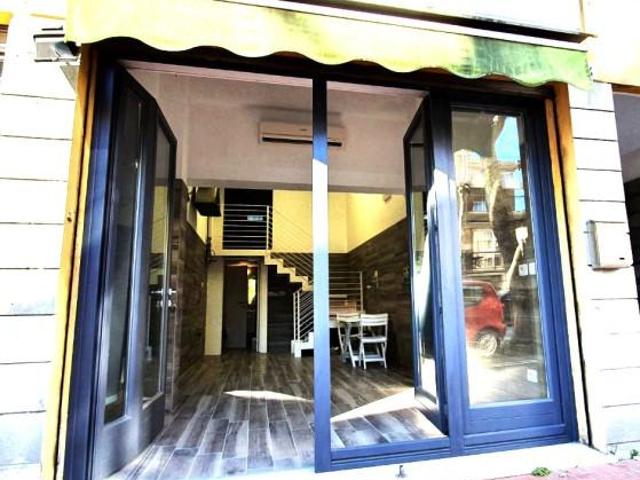 Locale Commerciale in affitto a Rimini, Reggio Emilia