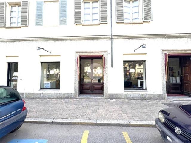 Locale Commerciale in affitto a Piemonte, Torino