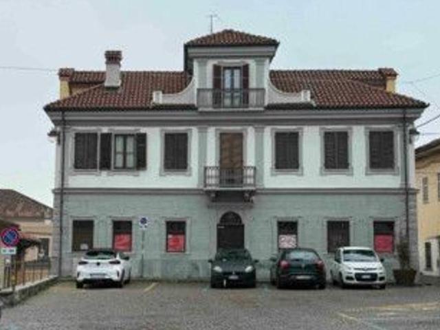 Locale Commerciale in affitto a Piemonte, Torino