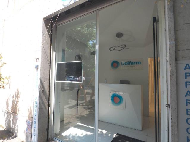 Locale Commerciale in affitto a Municipio Roma I, Roma Capitale