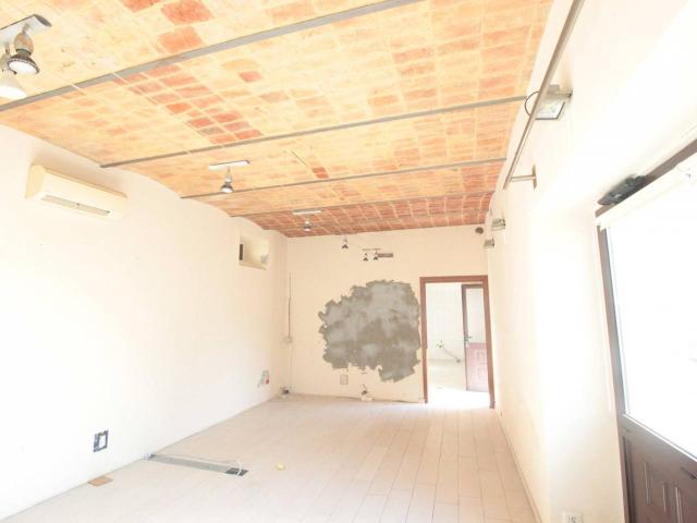 Locale Commerciale in affitto a Piemonte, Alessandria