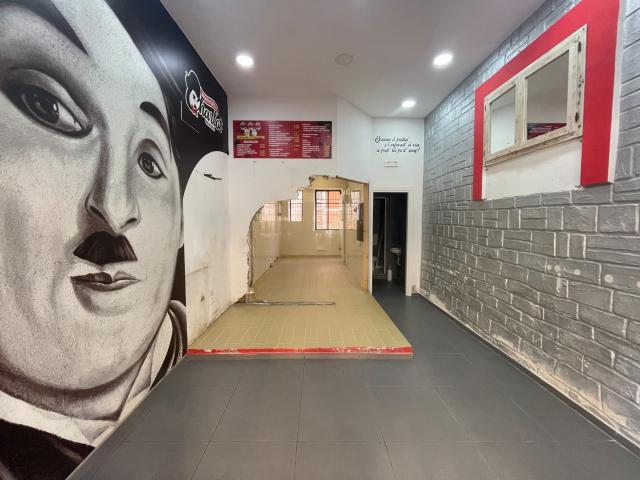 Locale Commerciale in affitto a Pastena, Salerno