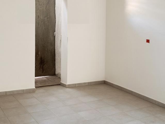 Locale Commerciale in affitto a Piemonte, Cuneo