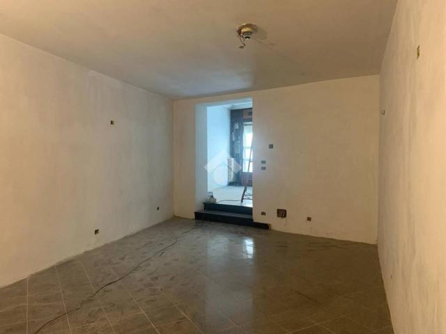 Locale Commerciale in affitto a Piemonte, Cuneo