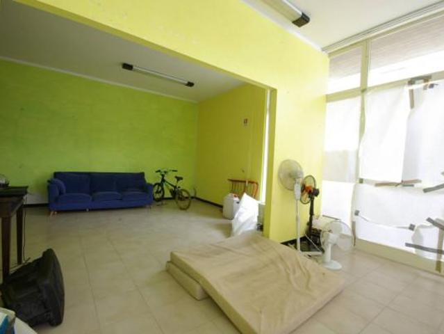 Locale Commerciale in affitto a San Giustino, Umbria