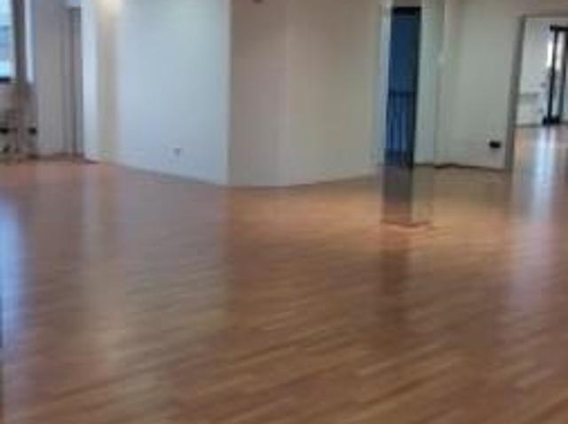 Locale Commerciale in affitto a San Giustino, Umbria
