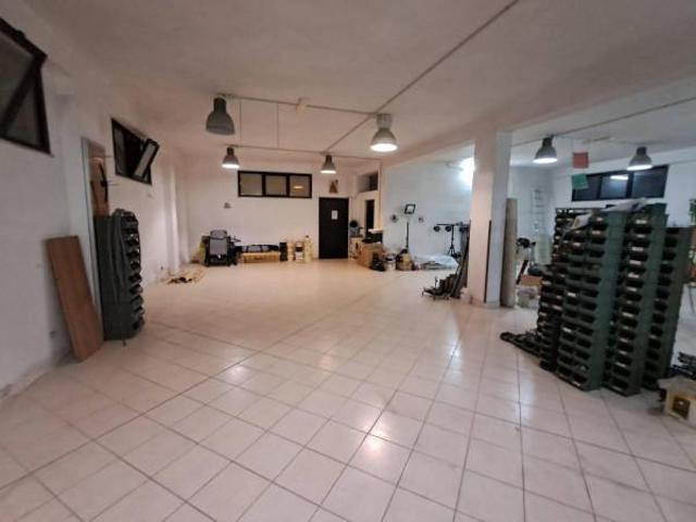 Locale Commerciale in affitto a Calabria, Catanzaro