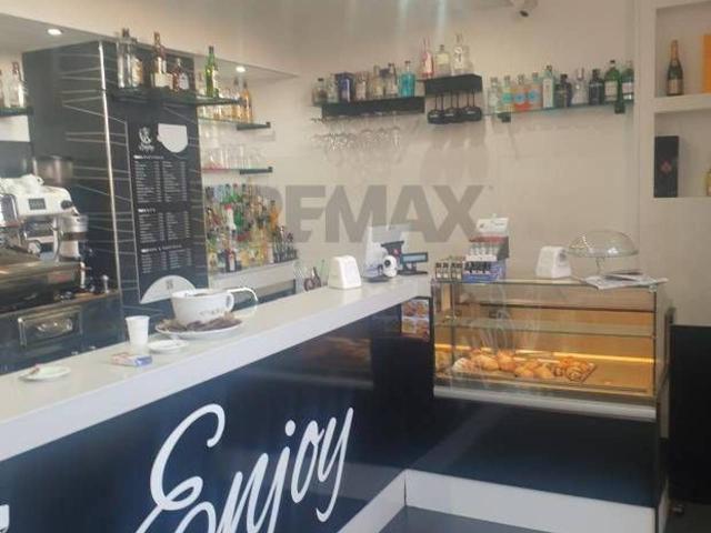 Locale Commerciale in affitto a Puglia, Taranto