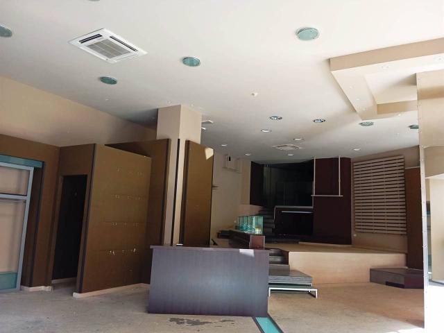 Locale Commerciale in affitto a Città Giardino, Terni