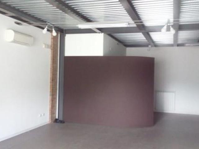 Locale Commerciale in affitto a Terni, Umbria