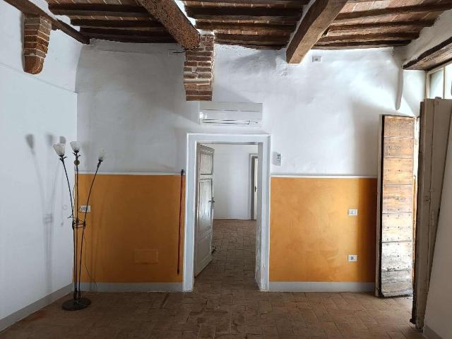Locale Commerciale in affitto a Izzalini, Umbria