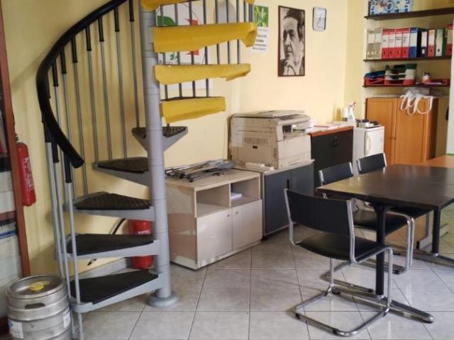 Locale Commerciale in affitto a Circoscrizione 7, Piemonte