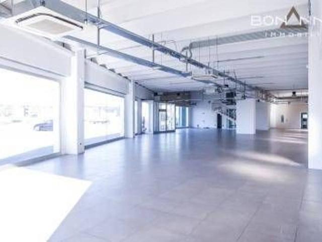Locale Commerciale in affitto a Quartiere I Pini, Torri Di Quartesolo
