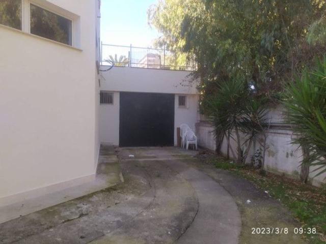 Locale Commerciale in affitto a Puglia, Barletta-andria-trani