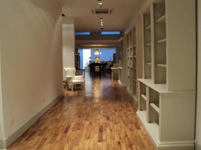 Locale Commerciale in affitto a Puglia, Barletta-andria-trani