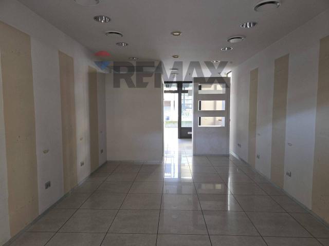 Locale Commerciale in affitto a Trescore Balneario, Lombardia