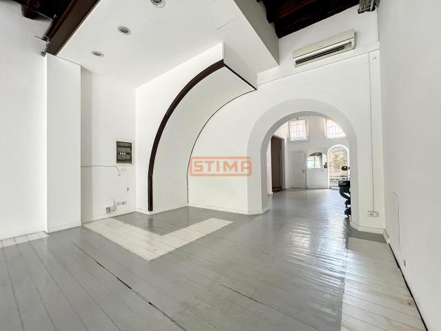 Locale Commerciale in affitto a San Zeno, Treviso