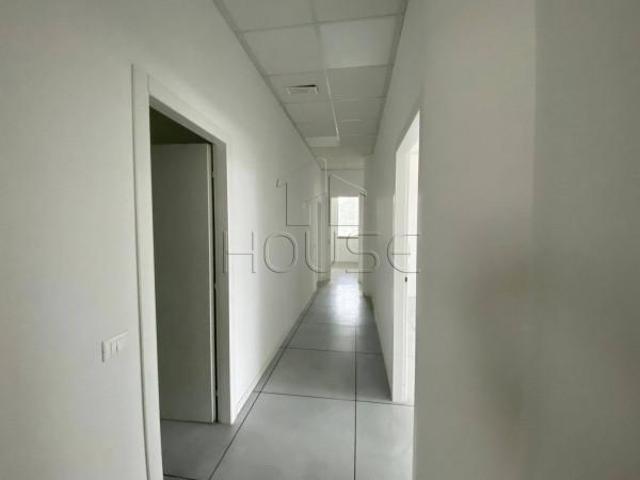 Locale Commerciale in affitto a Umbertide, Perugia