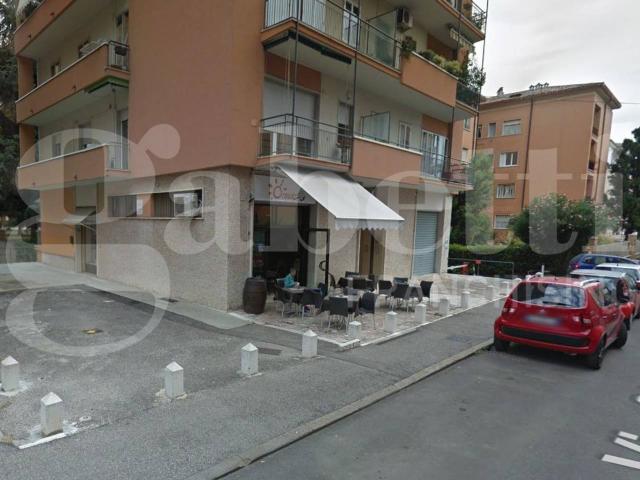 Locale Commerciale in affitto a Nord-Ovest, Brenzone