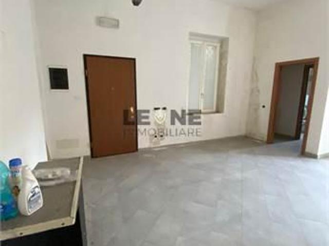 Locale Commerciale in affitto a Unione di comuni Terre di Castelli, Vignola