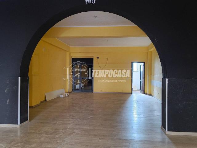 Locale Commerciale in affitto a Villafranca Tirrena, Sicilia