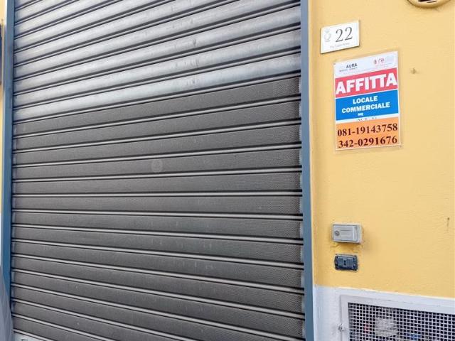 Locale Commerciale in affitto a Angri, Campania
