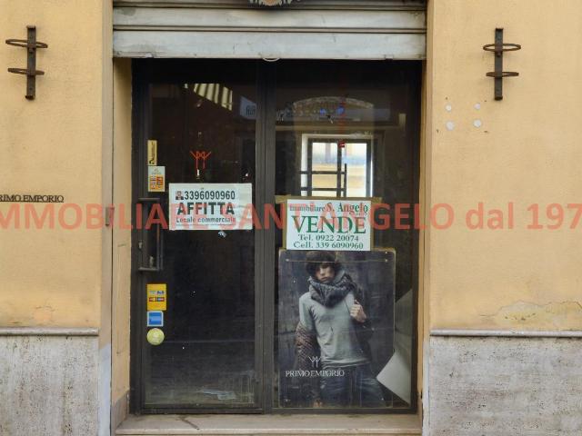 Locale Commerciale in vendita a Sottogas, Agrigento
