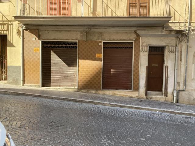 Locale Commerciale in vendita a Bibirria, Agrigento