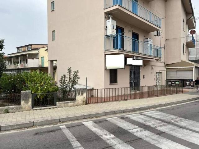 Locale Commerciale in vendita a Agropoli, Campania
