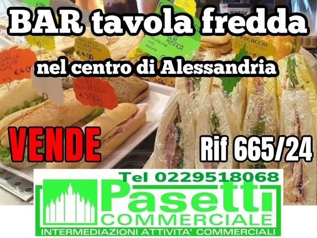 Locale Commerciale in vendita a Alessandria
