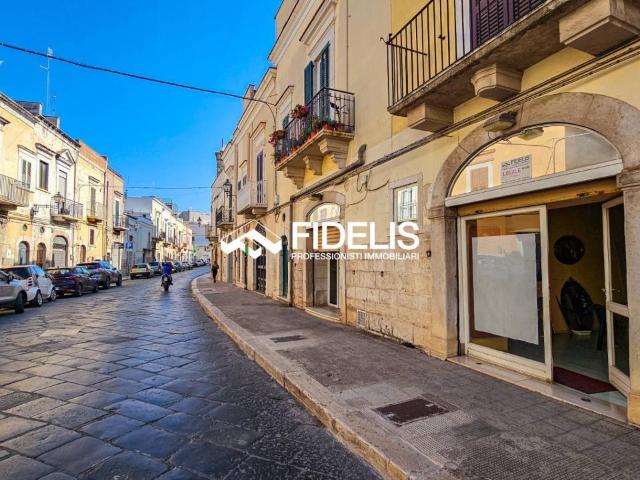 Locale Commerciale in vendita a San Valentino, Puglia