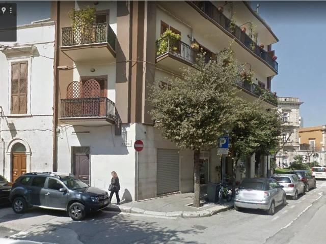 Locale Commerciale in vendita a Andria, Barletta-Andria-Trani