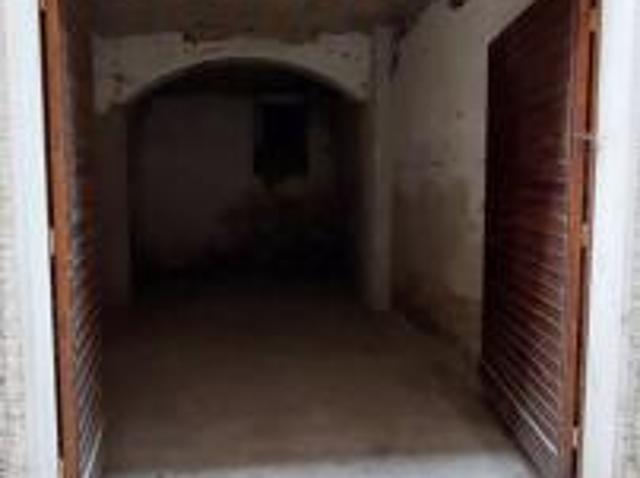Locale Commerciale in vendita a Marche, Ascoli Piceno