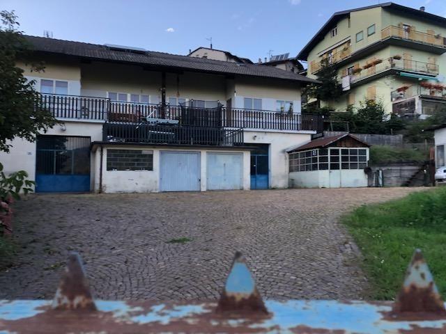 Locale Commerciale in vendita a Comunità Alta Valsugana e Bersntol, Baselga Di Piné