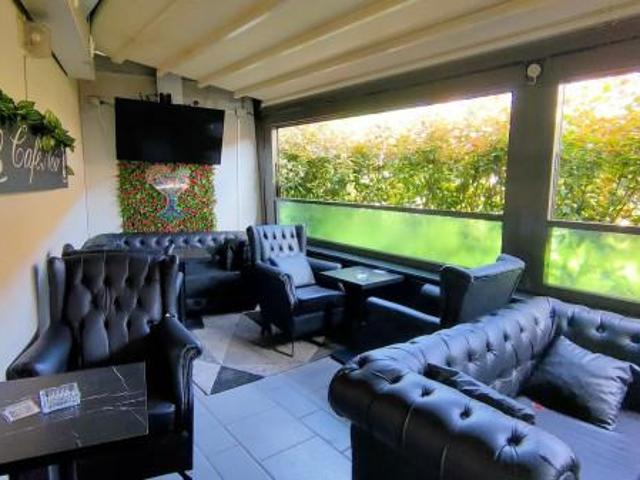 Locale Commerciale in vendita a Finazzi, Bergamo