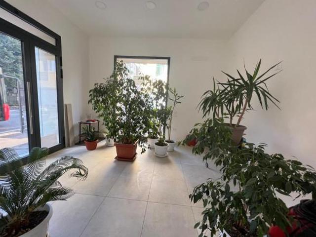 Locale Commerciale in vendita a San Tomaso de' Calvi, Bergamo