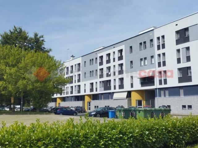 Locale Commerciale in vendita a Unione dei Comuni I Fontanili, Binasco