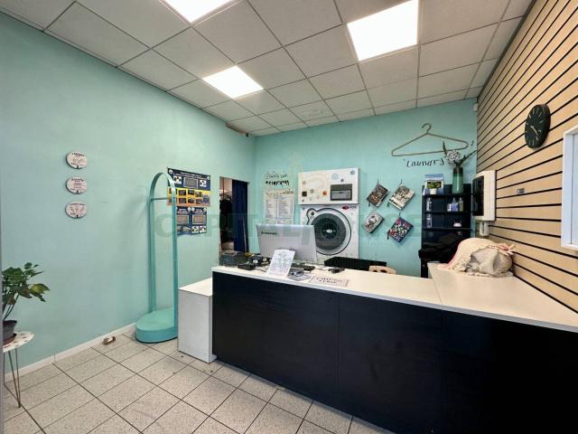 Locale Commerciale in vendita a San Nicolò di Villola, Bologna