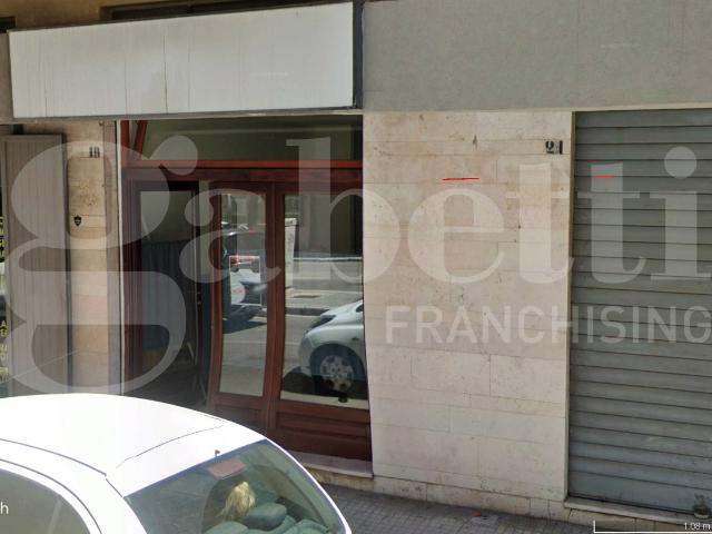 Locale Commerciale in vendita a Commenda, Puglia