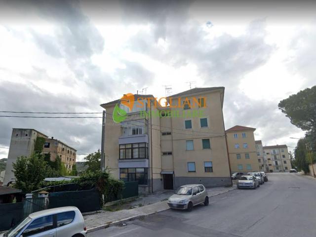 Locale Commerciale in vendita a Campobasso, Molise