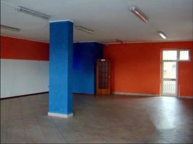Locale Commerciale in vendita a Mastronardi, Cassino