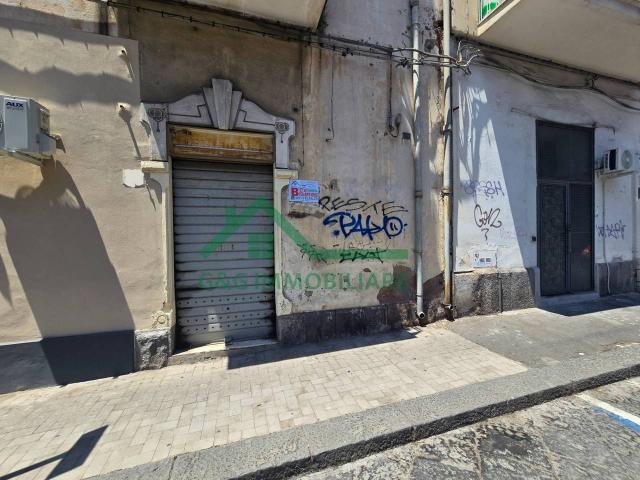 Locale Commerciale in vendita a Borgo-Sanzio, Catania