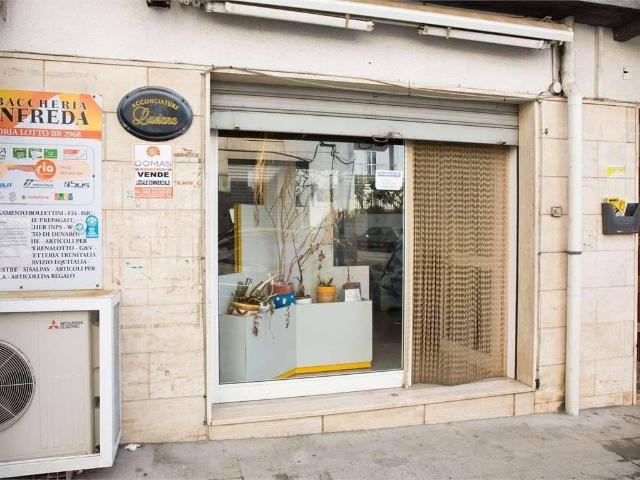 Locale Commerciale in vendita a Ceglie Messapica