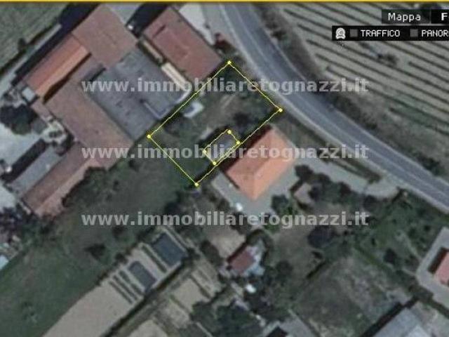Locale Commerciale in vendita a Unione dei Comuni Circondario dell'Empolese Valdelsa, Lucardo