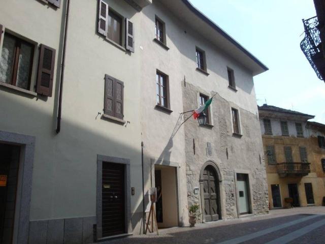 Locale Commerciale in vendita a San Giovanni, Chiavenna