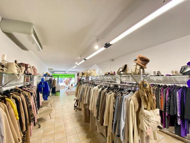 Locale Commerciale in vendita a Comunità montana della valle Trompia, Concesio